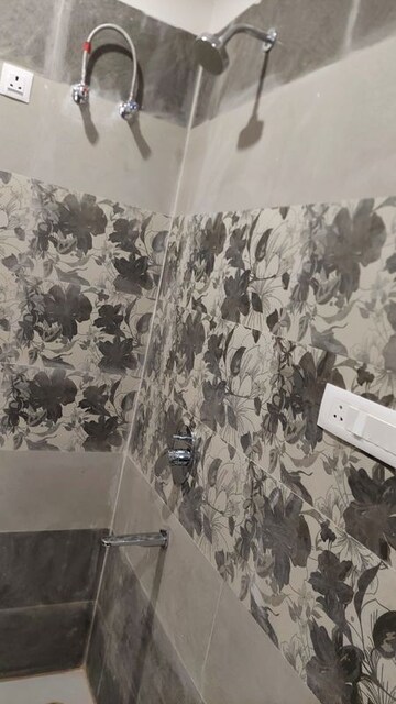 Balcony in 2 BHK Villa at Gomti Nagar – for Rent