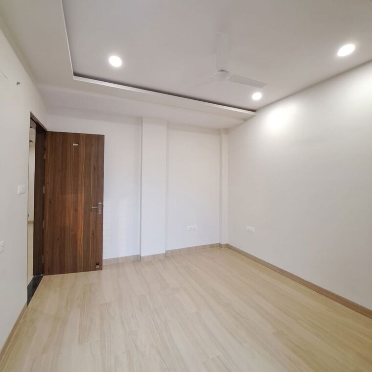 Room, gomti nagar 2 Bedroom 1250 Sq.Ft. Villa In Gomti Nagar Lucknow 9726625