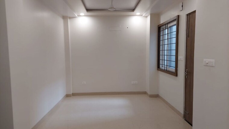 Room, gomti nagar 2 Bedroom 1250 Sq.Ft. Villa In Gomti Nagar Lucknow 9726625