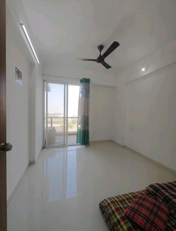 Bedroom, mantra-alkasa 2 Bedroom 1020 Sq.Ft. Apartment In Mohammadwadi Pune 9726630