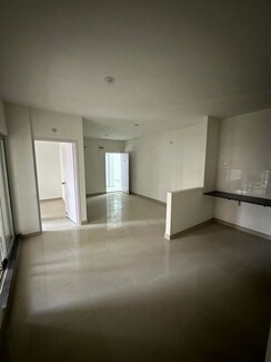 2 BHK + Pooja Room Apartment For Rent in Kundan Plaza