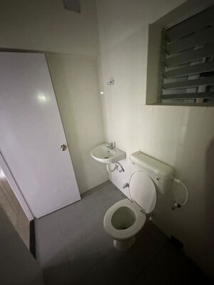 Bathroom in 2 BHK Apartment at Kundan Plaza, Chinar Park – for Rent