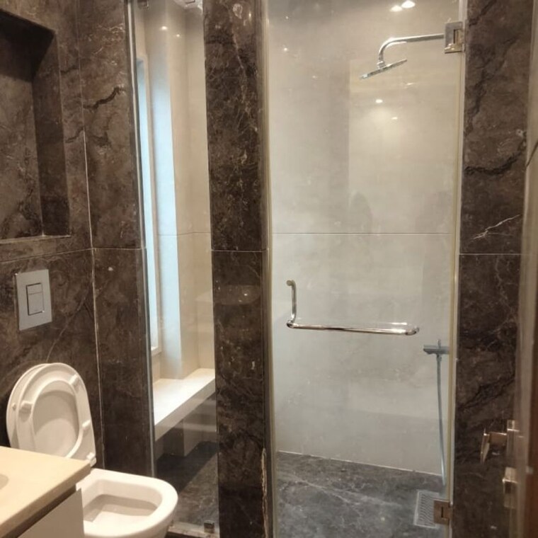 Bathroom, greater kailash 3 Bedroom 2000 Sq.Ft. Builder Floor In Greater Kailash Delhi 9726642