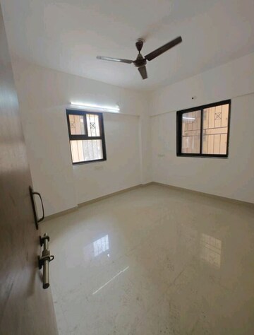 Bedroom in 2 BHK Apartment at Raheja Vistas Phase 3, Mohammadwadi – for Rent