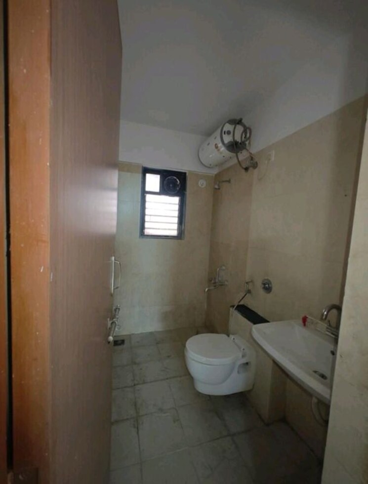 Master Bedroom, raheja-vistas-phase-3 2 Bedroom 754 Sq.Ft. Apartment In Mohammadwadi Pune 9726655