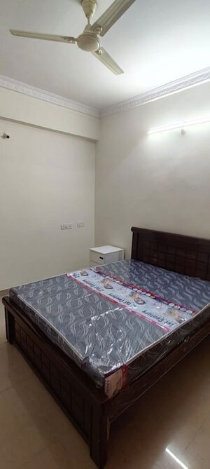 Bedroom in 3 BHK Apartment at Kondapur – for Rent