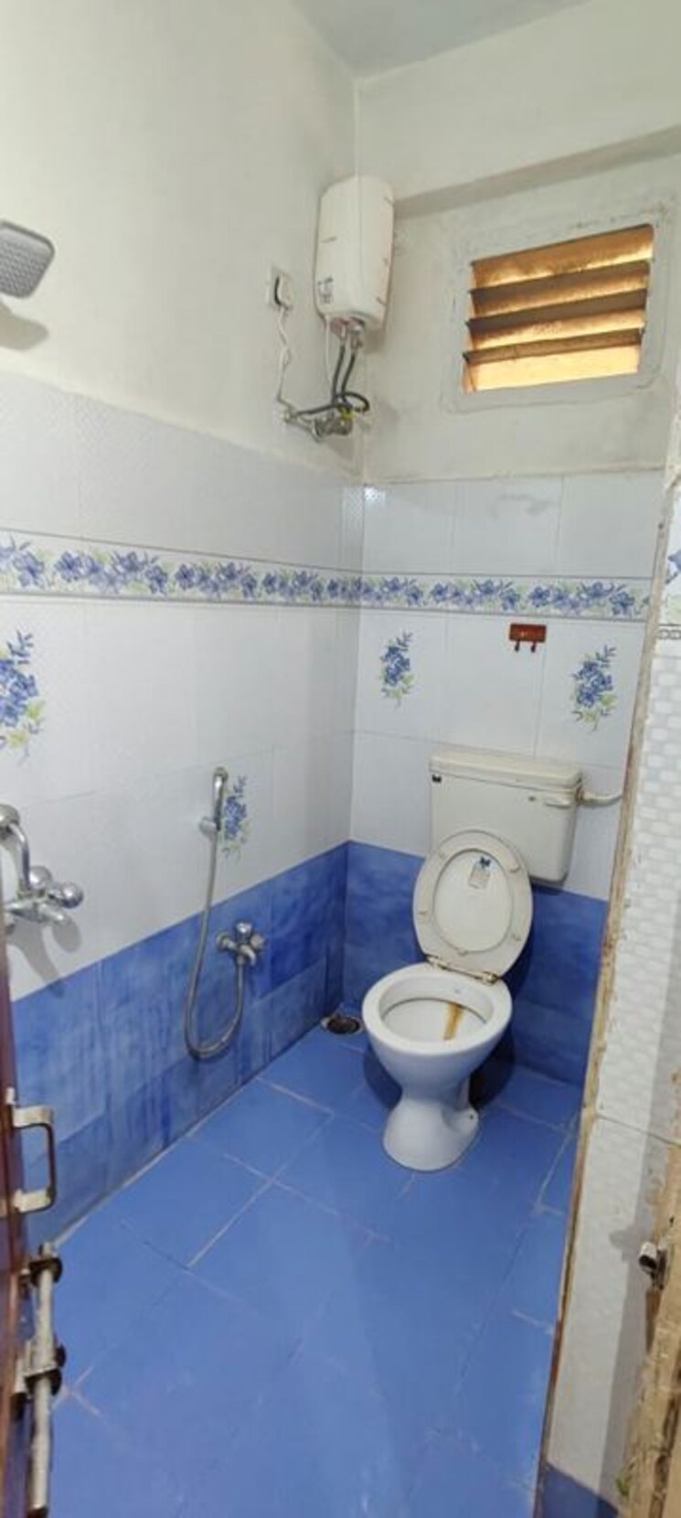 Bathroom, kondapur 3 Bedroom 1500 Sq.Ft. Apartment In Kondapur Hyderabad 9726674
