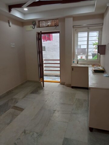 1 RK Apartment For Rent in Somajiguda