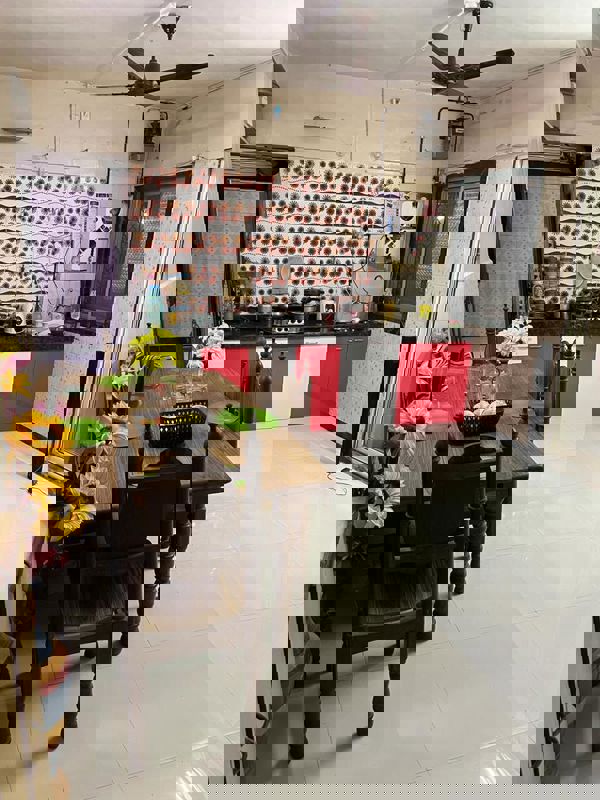 Pg For Rent in Vakola