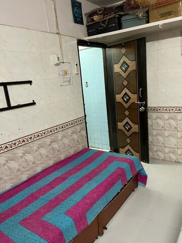 Room in  Pg at Vakola – for Rent