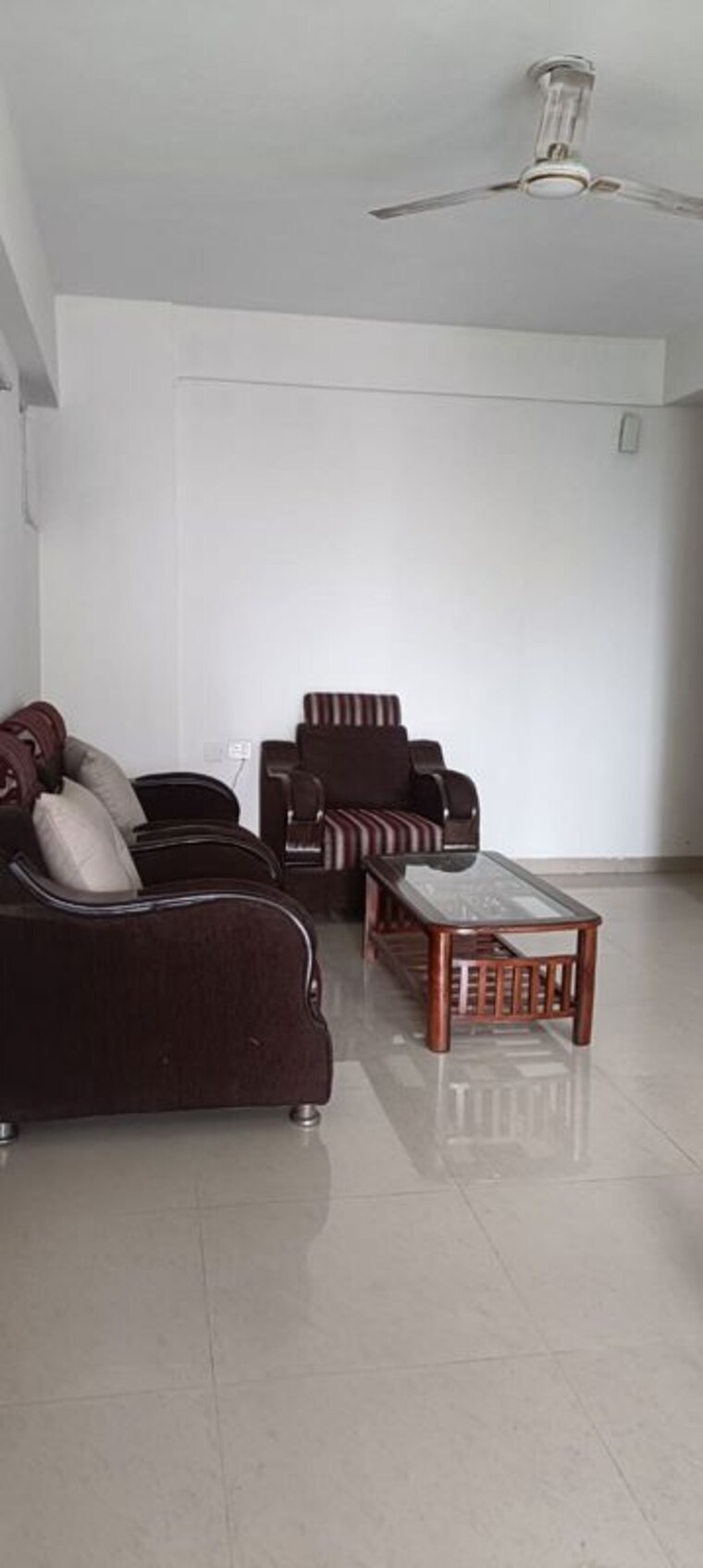 Living Room, shree-vardhman-green-court 2 Bedroom 690 Sq.Ft. Apartment In Sector 90 Gurgaon 9726728