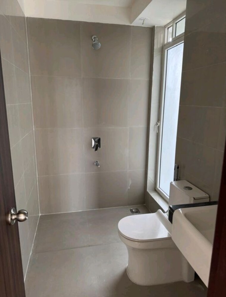Master Bedroom, one-indiabulls-thane-1 3 Bedroom 1400 Sq.Ft. Apartment In Pokhran Road No One Thane 9687906