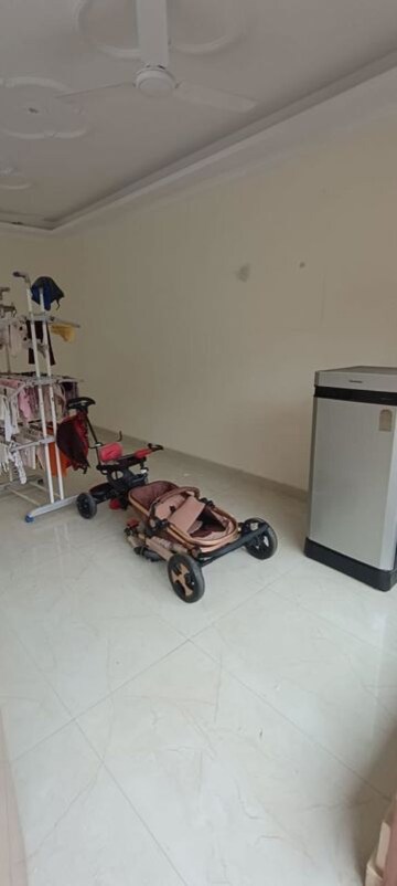 Bedroom in 2 BHK Builder Floor at East Of Kailash – for Rent