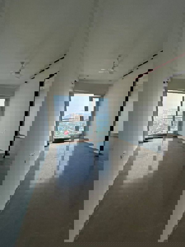 1 BHK 464 Sq.Ft. Apartment in Embassy One Thane