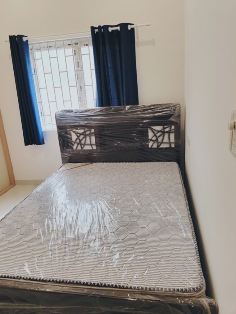 Bedroom, btm layout stage 2 1 Bedroom 600 Sq.Ft. Builder Floor In Btm Layout Stage 2 Bangalore 9726742