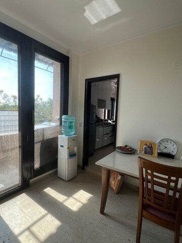 Room in 3 BHK Builder Floor at Kalkaji – for Rent