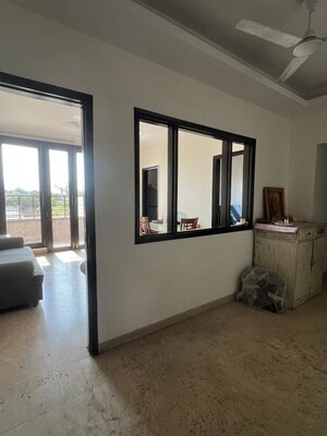 Room in 3 BHK Builder Floor at Kalkaji – for Rent