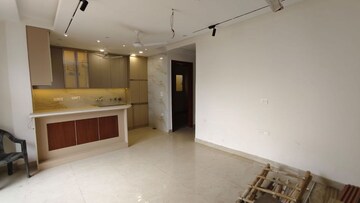 Room in 3 BHK Builder Floor at Kalkaji – for Rent