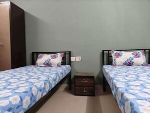  Pg For Rent in Ghatkopar East