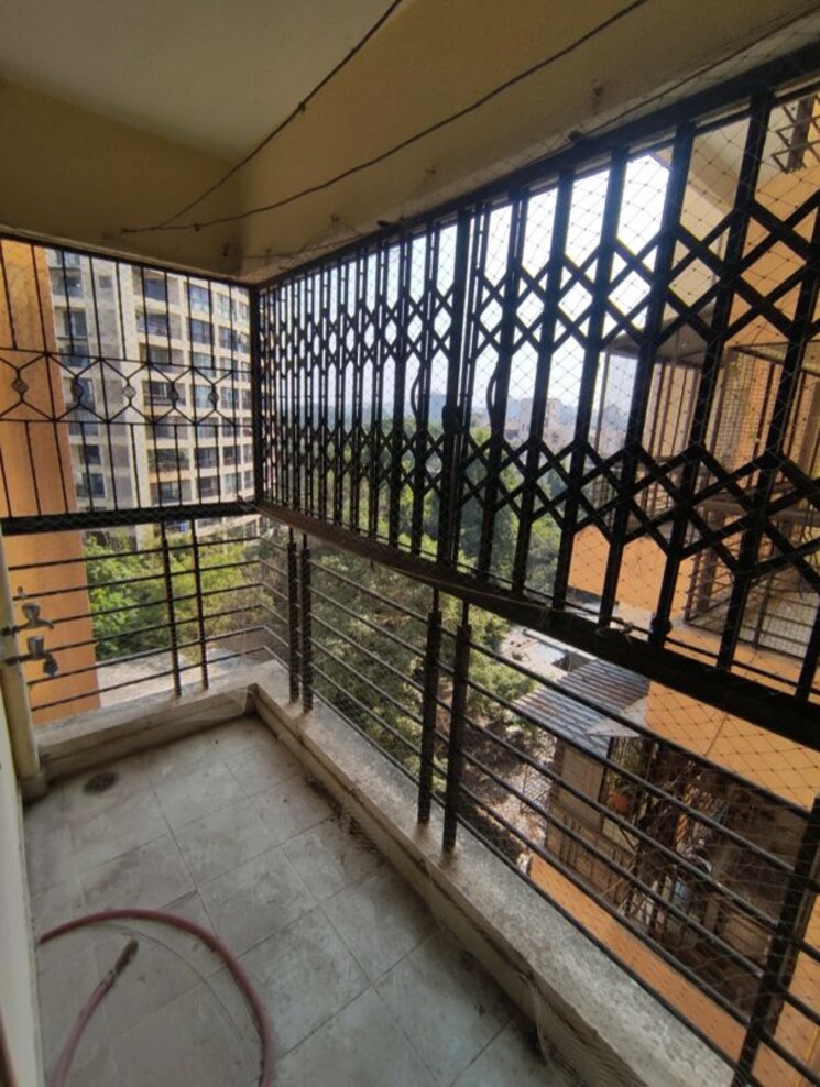 Balcony, tain-square 3 Bedroom 1211 Sq.Ft. Apartment In Wanwadi Pune 9726760