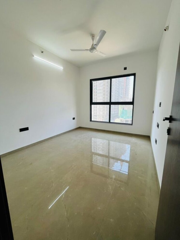 Room, regency-astra 3 Bedroom 1260 Sq.Ft. Apartment In Baner Pune 9726766
