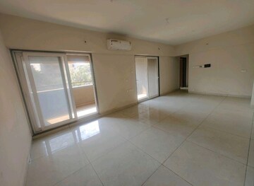 Room in 2 BHK Apartment at Unity Splendour, Wanowrie – for Sale