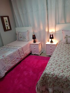Pg For Rent in Viraj Khand