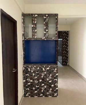Furnished Amenities in 3 BHK Apartment at Sector 86 – for Rent