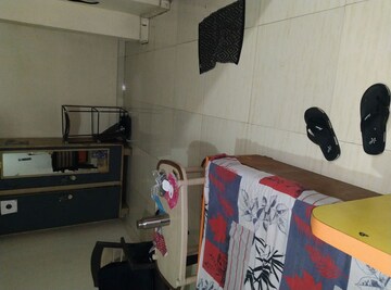 Room in 1.5 BHK Apartment at Kulswamini CHS, Airoli Sector 20 – for Sale