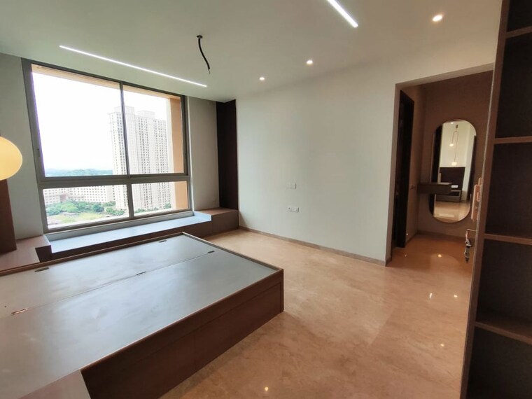 Room, hiranandani-lake-enclave-glendale 3 Bedroom 1088 Sq.Ft. Apartment In Thane West Thane 9723103