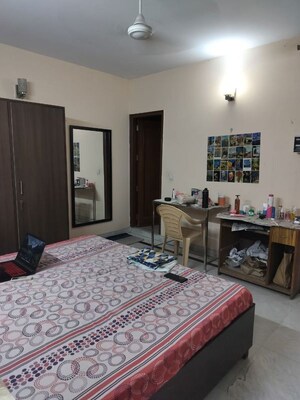 Bedroom in 1 BHK Builder Floor at Kalkaji – for Rent
