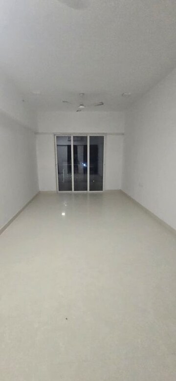Room in 3 BHK Apartment at Runwal Forests, Kanjurmarg West – for Sale
