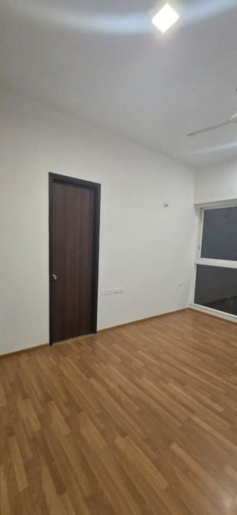 Room, runwal-forests 3 Bedroom 985 Sq.Ft. Apartment In Kanjurmarg West Mumbai 9726847