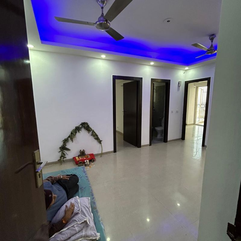 2 BHK Apartment For Rent in Nirala World Estate I