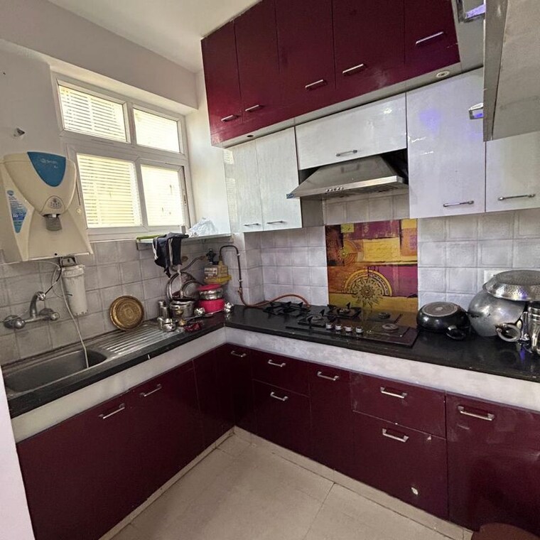 Kitchen, nirala-world-estate-i 2 Bedroom 955 Sq.Ft. Apartment In Amrapali Dream Valley Greater Noida 9726850