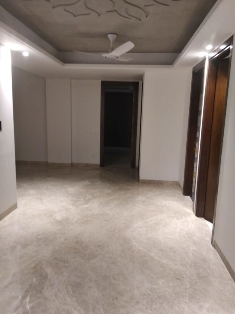Room, panchsheel enclave 3 Bedroom 2500 Sq.Ft. Apartment In Panchsheel Enclave Delhi 9726856