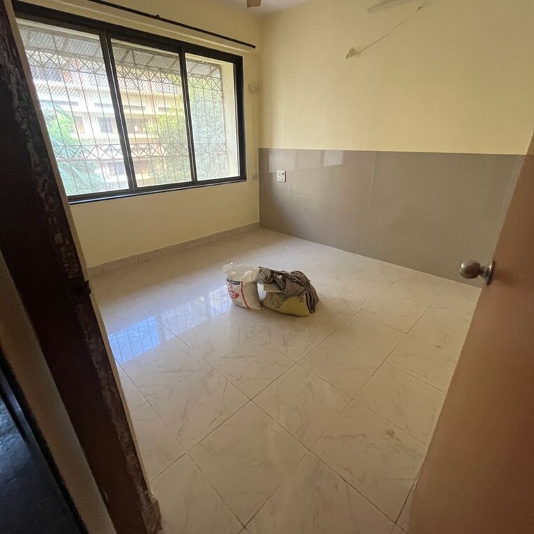 Room, shilpin-chs 2 Bedroom 875 Sq.Ft. Apartment In Mahavir Nagar Mumbai 9726857