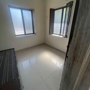 Room in 1 BHK Apartment at Mangal Kunj Borivali, Mhatre Wadi – for Rent
