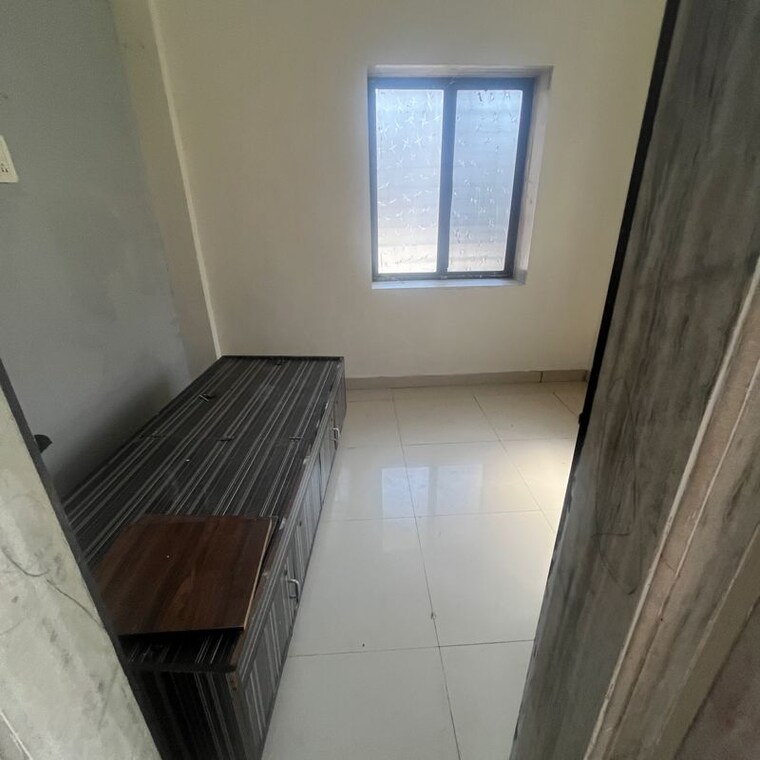 Room, mangal-kunj-borivali 1 Bedroom 360 Sq.Ft. Apartment In Mhatre Wadi Mumbai 9677612