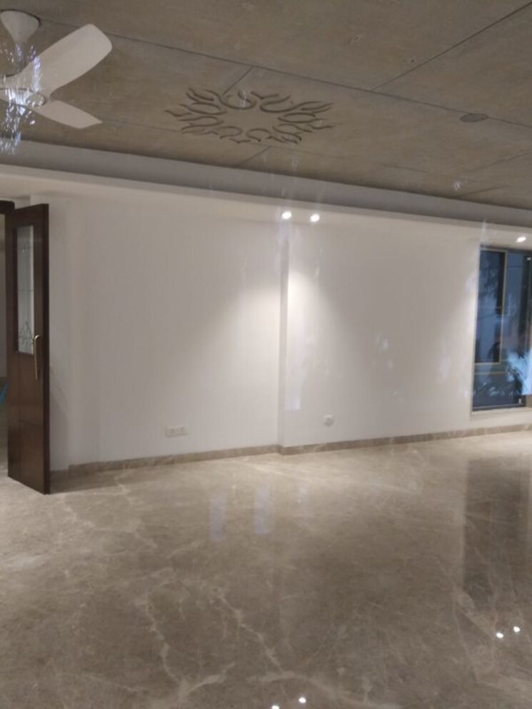 Room, panchsheel enclave 3 Bedroom 2400 Sq.Ft. Apartment In Panchsheel Enclave Delhi 9726858