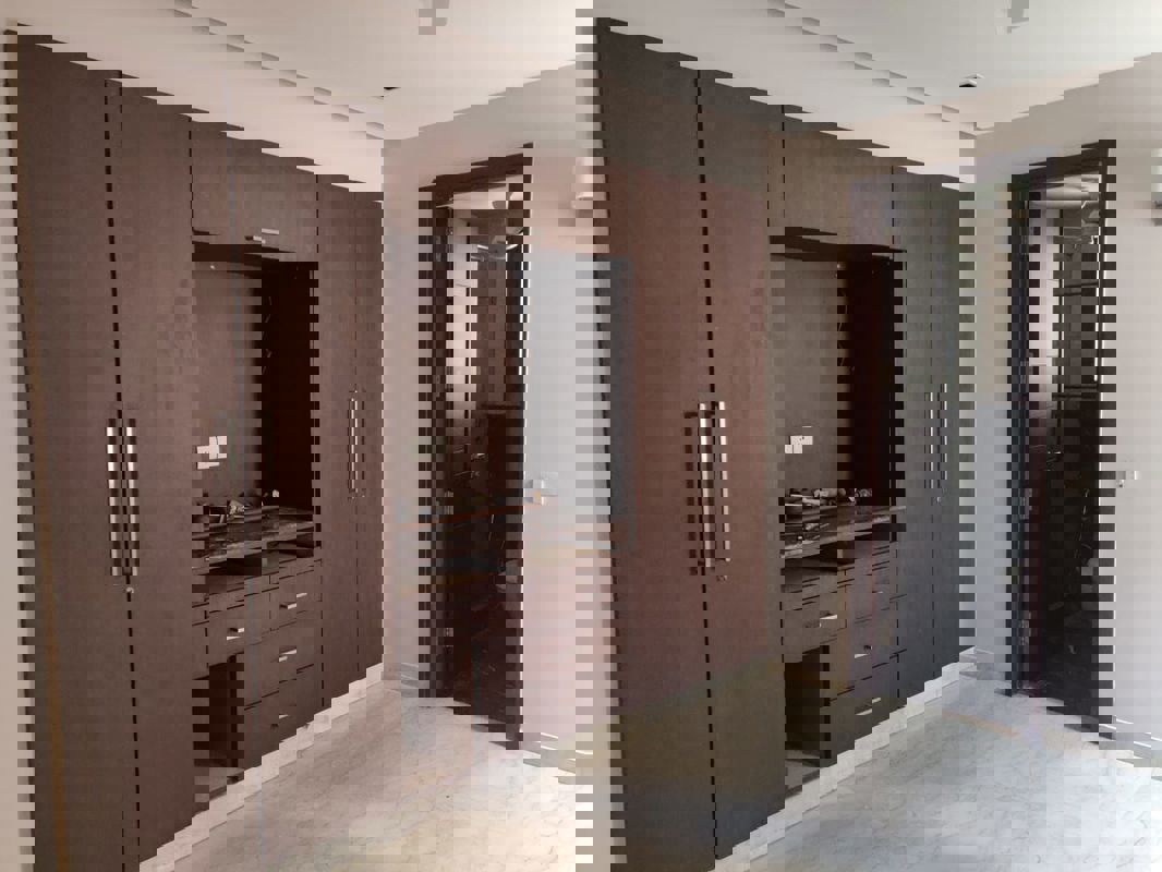 3 BHK + Pooja Room,Servant Room,Study Room,Extra Room Apartment For Rent in Panchsheel Enclave