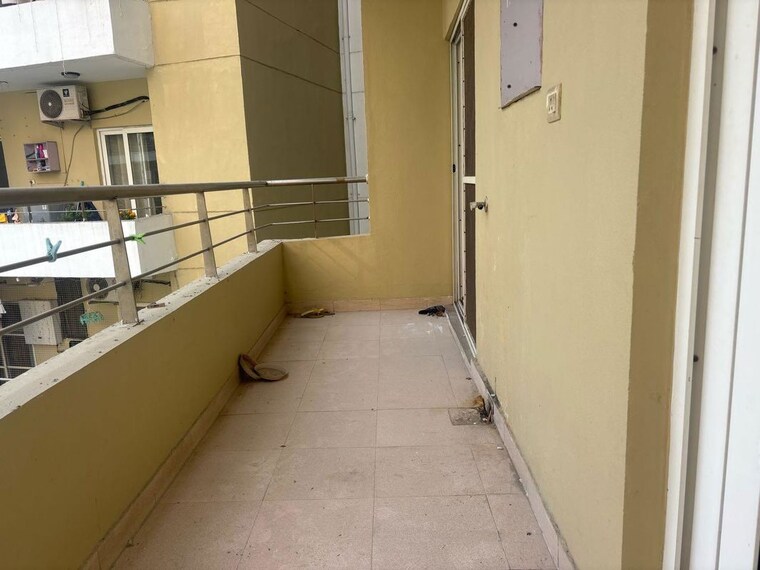 Balcony, purvanchal-royal-park 3 Bedroom 1315 Sq.Ft. Apartment In Sector 137 Noida 9726855