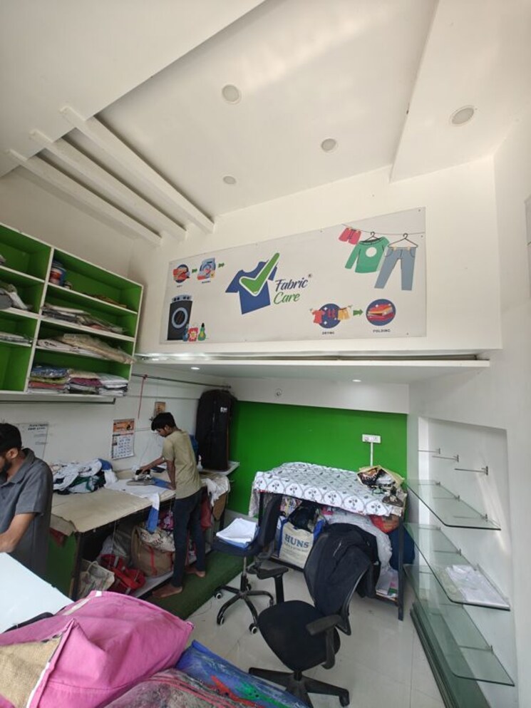 Team Area, dynamic-grandeur Commercial Shop 373 Sq.Ft. In Undri Pune 9726872