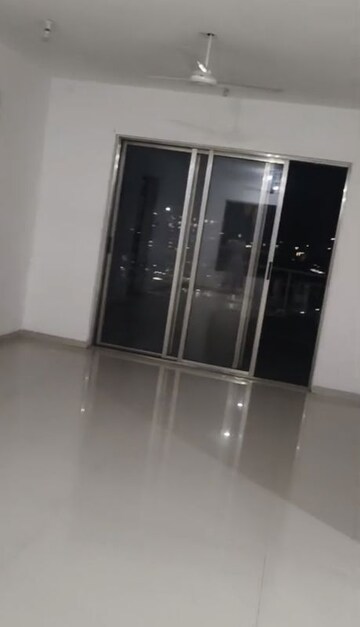 Furnished Amenities in 4 BHK Apartment at Alcon Royce, Kondhwa – for Rent