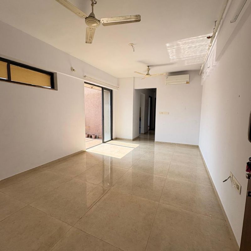 2 BHK + Pooja Room,Servant Room 738 Sq.Ft. Apartment in Lodha Palava City Lakeshore Greens