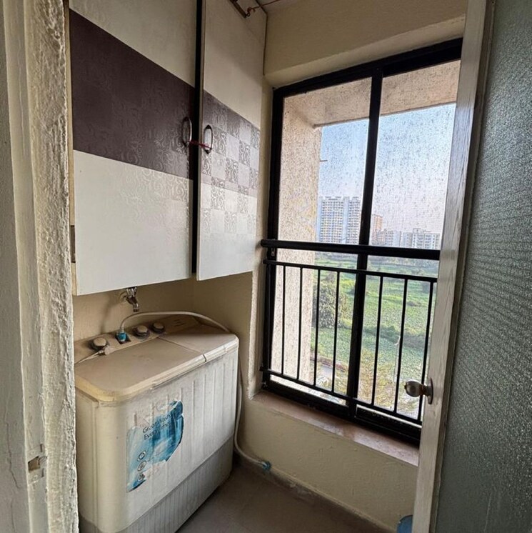 Room, lodha-casa-bella 1 Bedroom 585 Sq.Ft. Apartment In Usarghar Gaon Thane 9726876