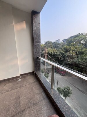 Balcony in 3 BHK Builder Floor at Safdarjung Enclave – for Sale