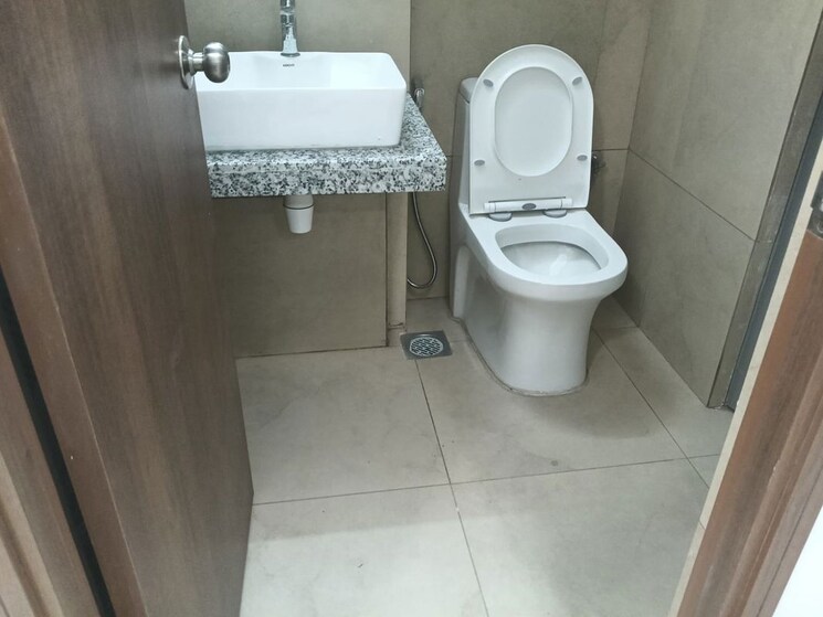 Bathroom, lodha-amara-tower-44 2 Bedroom 735 Sq.Ft. Apartment In Kolshet Road Thane 9726890