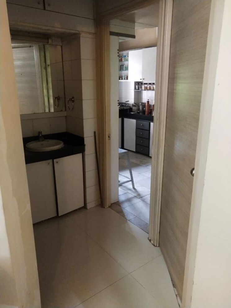 Room, deepti-shakti-mukti-chs 3 Bedroom 1100 Sq.Ft. Apartment In Andheri West Mumbai 9726912