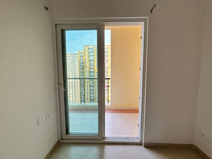 Room, gaur-city-6th-avenue 3 Bedroom 1470 Sq.Ft. Apartment In Sector 4 Greater Noida Greater Noida 9726915